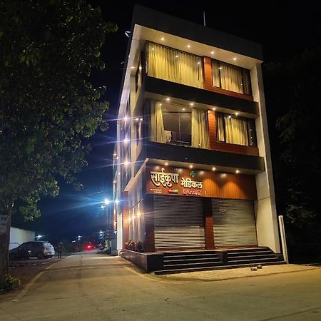 Hotel Sai Ssl Shirdi Ngoại thất bức ảnh
