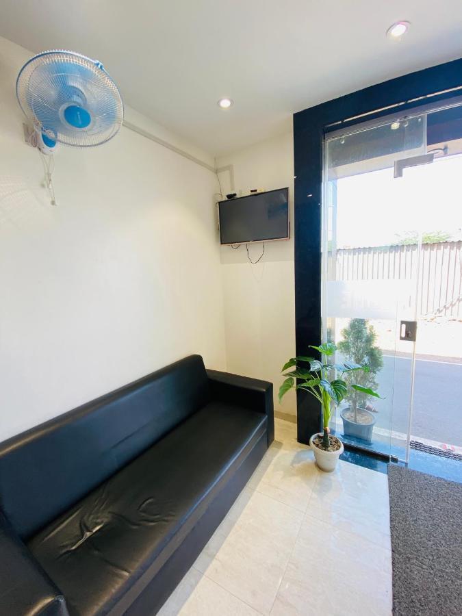 Hotel Sai Ssl Shirdi Ngoại thất bức ảnh