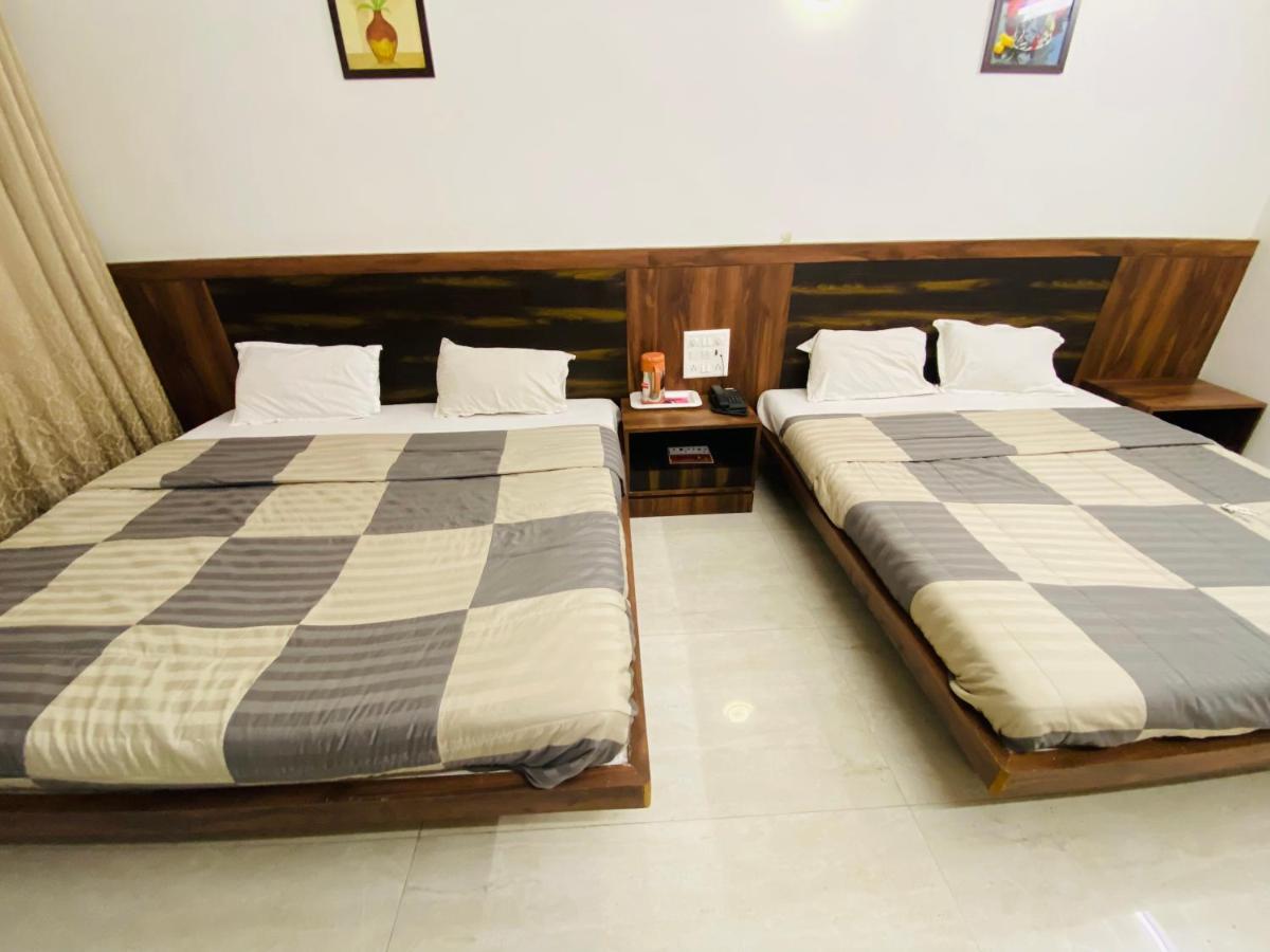 Hotel Sai Ssl Shirdi Ngoại thất bức ảnh